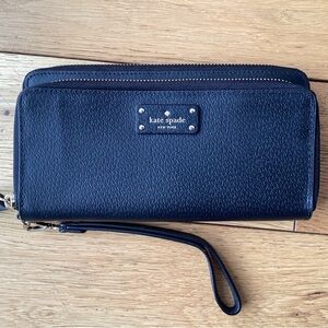 Kate Spade Midnight Black Zip-Around Wallet/ wristlet
